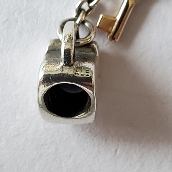 Pandora 'key to my heart' charm - Picture 2 of 3